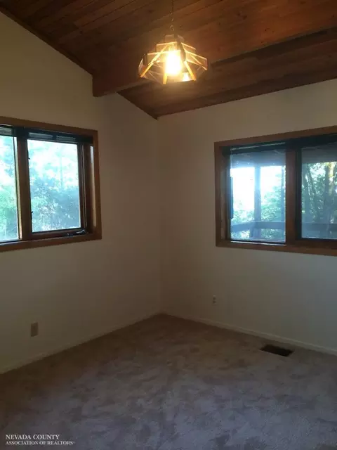 Undisclosed, Grass Valley, CA 95945 photo 10