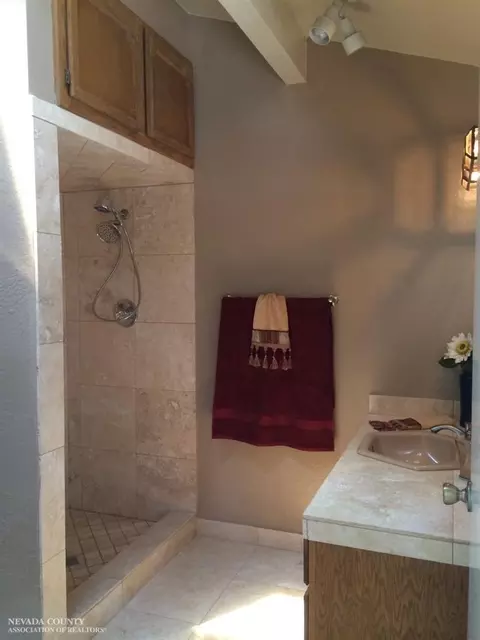 Undisclosed, Grass Valley, CA 95945 photo 12