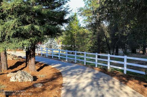 21724 Cascade Crossing Rd, Grass Valley, CA 95949 photo 5