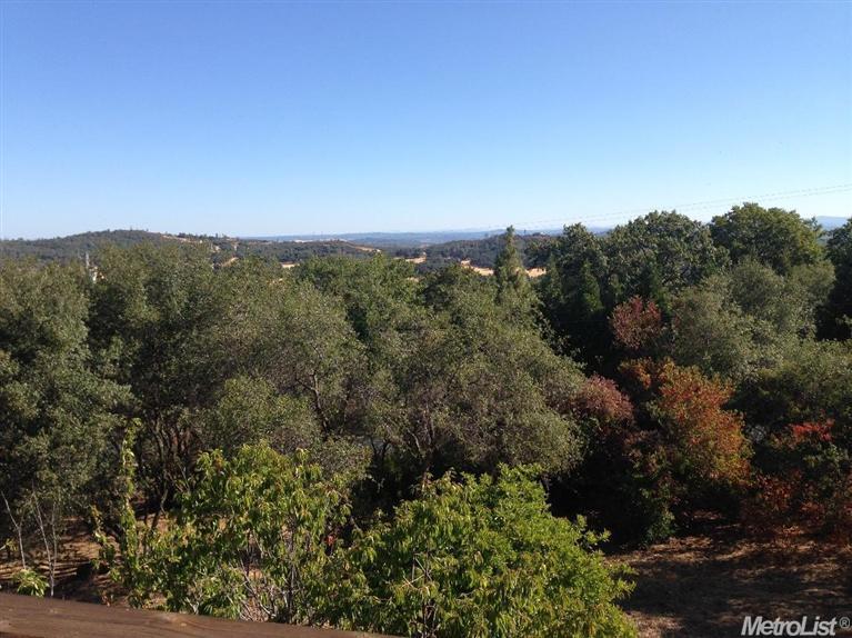 3760 Walnut Dr, Rescue, CA 95672 photo 5