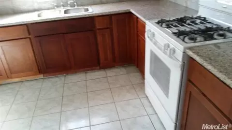1506 Glenn Ave, Modesto, CA 95358 photo 5