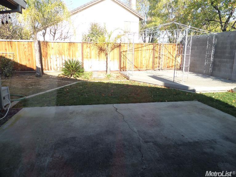 75 Edward Ct, Tracy, CA 95376 photo 10
