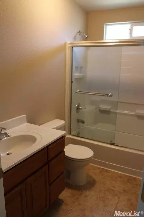 1265 Sprague St, Manteca, CA 95336 photo 7