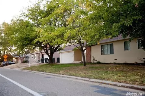 8733 Pershing Ave, Orangevale, CA 95662 photo 2