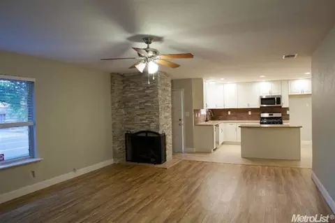8733 Pershing Ave, Orangevale, CA 95662 photo 9