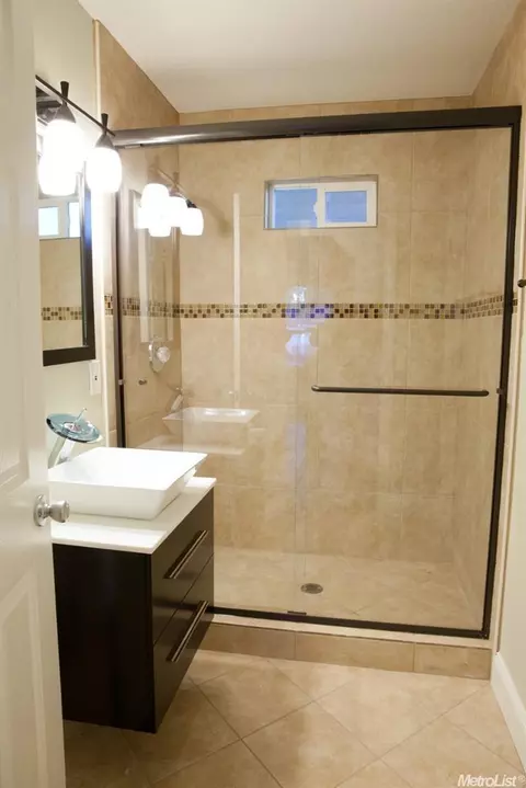 8733 Pershing Ave, Orangevale, CA 95662 photo 17