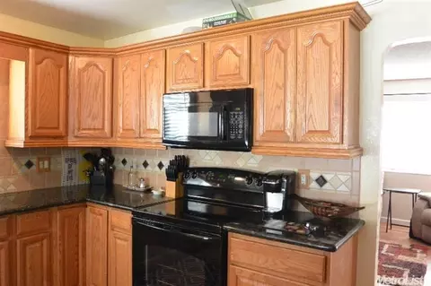 1601 Lynch Dr, Tracy, CA 95376 photo 8
