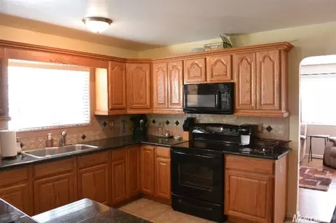 1601 Lynch Dr, Tracy, CA 95376 photo 6