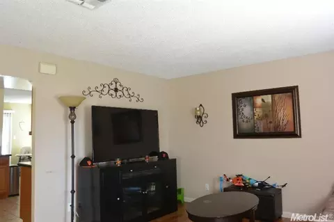 1601 Lynch Dr, Tracy, CA 95376 photo 5
