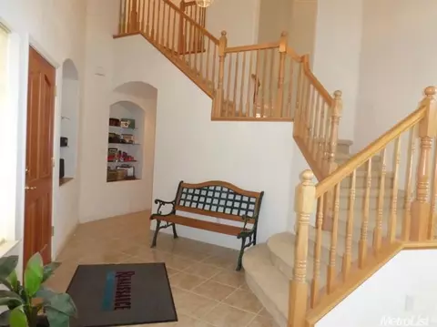1945 Hunter Dr, Rocklin, CA 95765 photo 3