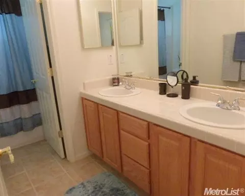 1945 Hunter Dr, Rocklin, CA 95765 photo 21