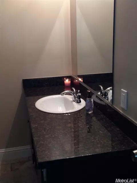 1214 Multnomah Dr, Modesto, CA 95350 photo 11