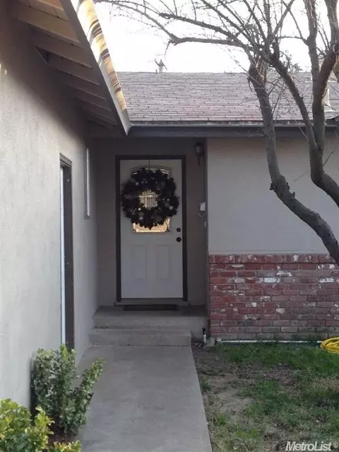 1214 Multnomah Dr, Modesto, CA 95350 photo 3