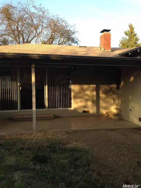 1214 Multnomah Dr, Modesto, CA 95350 photo 23