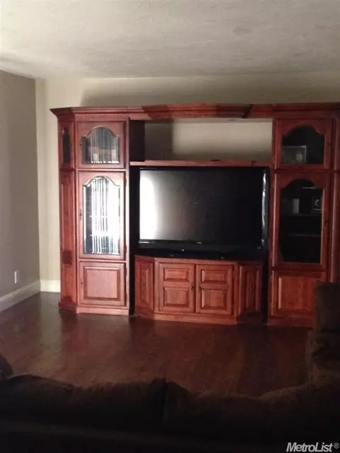 1214 Multnomah Dr, Modesto, CA 95350 photo 8