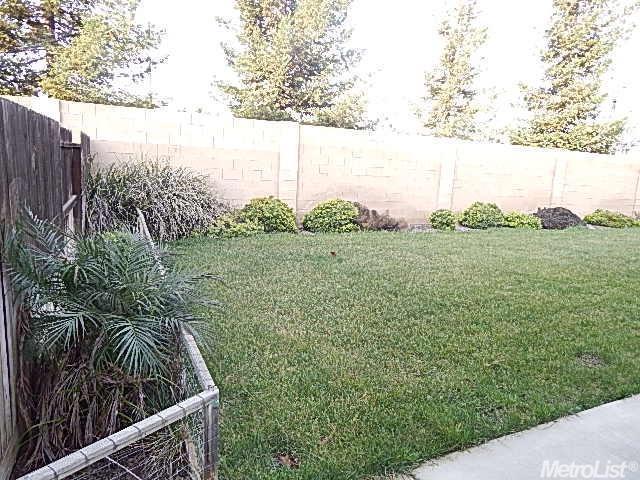 1321 Esplanade Dr, Merced, CA 95348 photo 8