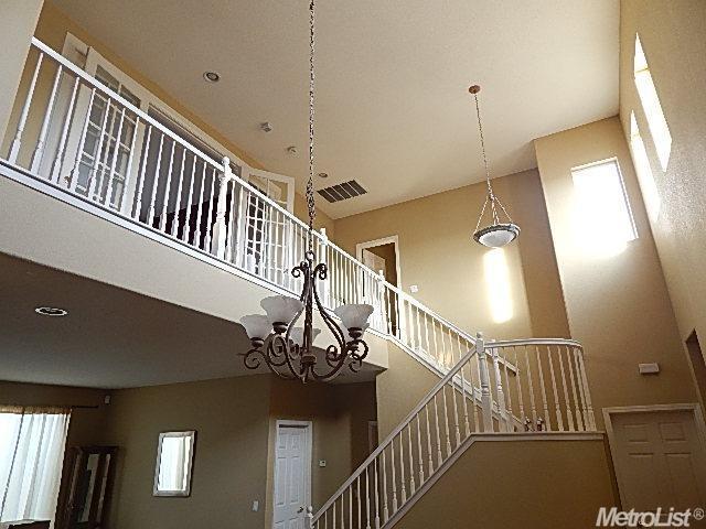1321 Esplanade Dr, Merced, CA 95348 photo 5