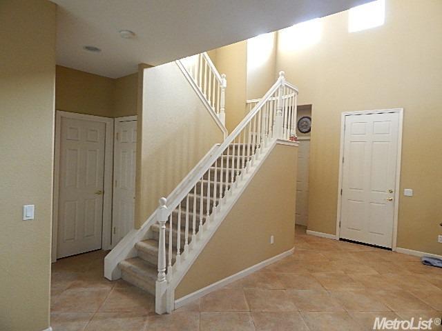 1321 Esplanade Dr, Merced, CA 95348 photo 4