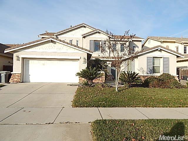 1321 Esplanade Dr, Merced, CA 95348 photo 1