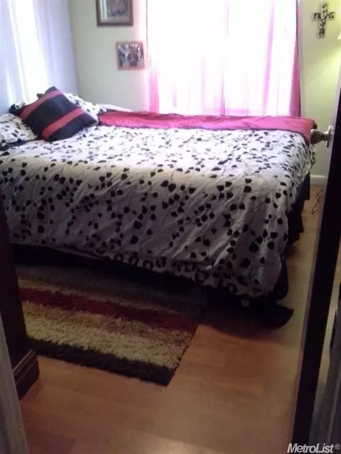 1008 Sanchez Way, Modesto, CA 95358 photo 5