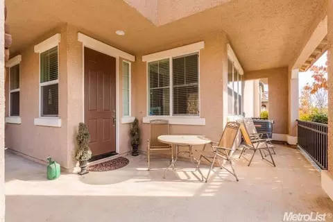 2310 Las Palomas Loop, Lincoln, CA 95648 photo 3
