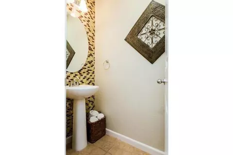 2310 Las Palomas Loop, Lincoln, CA 95648 photo 12