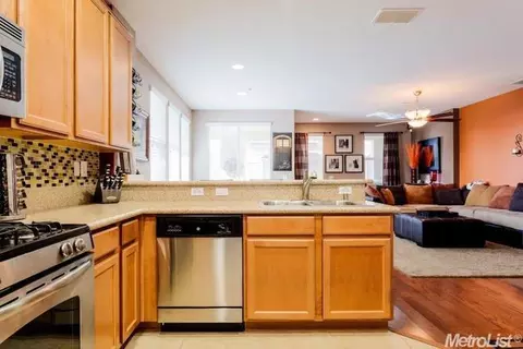 2310 Las Palomas Loop, Lincoln, CA 95648 photo 11