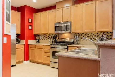 2310 Las Palomas Loop, Lincoln, CA 95648 photo 9