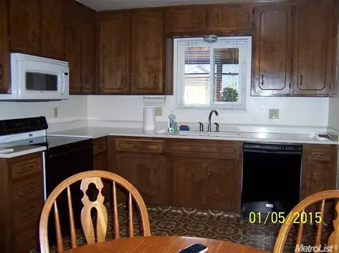 381 Bruce Ln, Turlock, CA 95382 photo 5