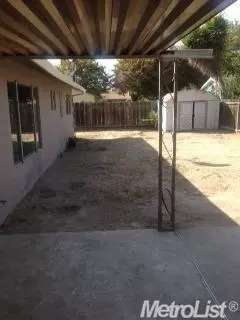 1909 Gwyn Ct, Modesto, CA 95355 photo 5