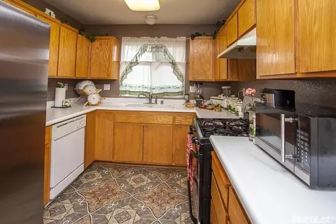 1809 El Monte Ave, Ceres, CA 95307 photo 10