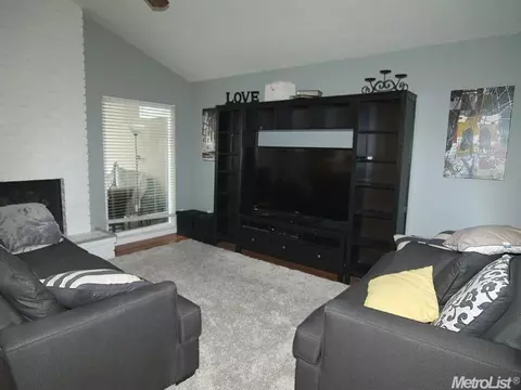 3724 Dix Ln, Modesto, CA 95356 photo 7