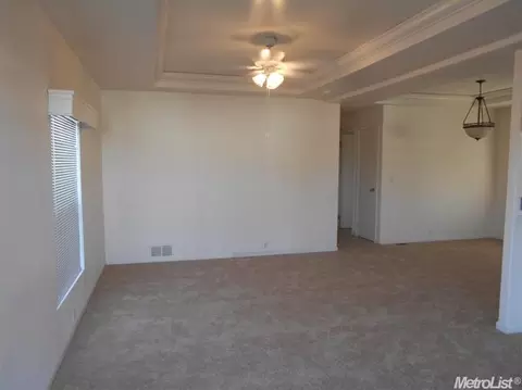 306 Lee, Turlock, CA 95380 photo 2