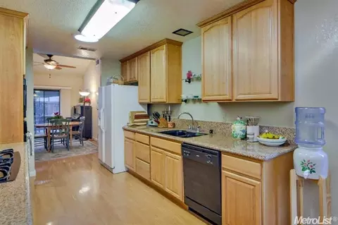 1900 Manet Dr, Davis, CA 95618 photo 12