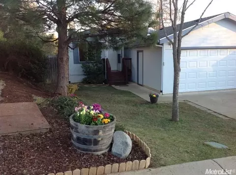 216 Glendale Rd, Colfax, CA 95713 photo 2