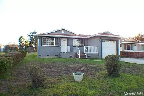 29067 Archer St, Madison, CA 95653 photo 1