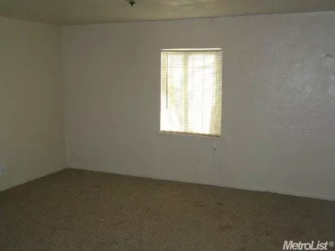 1302 Lassen Ave, Modesto, CA 95358 photo 10