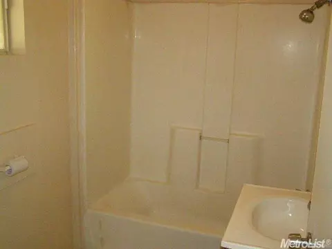 1302 Lassen Ave, Modesto, CA 95358 photo 11