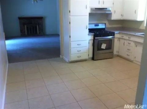 1232 Collier Ave, Modesto, CA 95350 photo 5