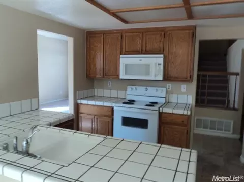 728 Carrboro Ln, Modesto, CA 95357 photo 6