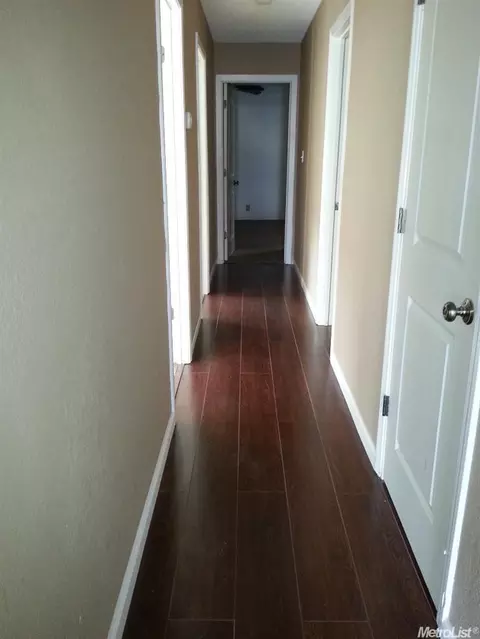 671 Carson Ave, Manteca, CA 95337 photo 5