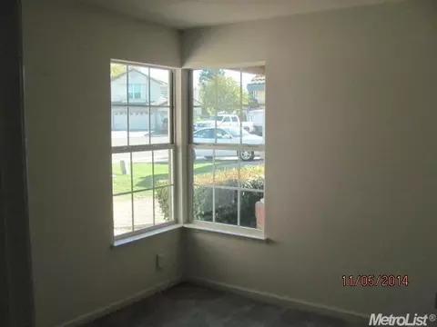 8433 Solitude Ct, Antelope, CA 95843 photo 9
