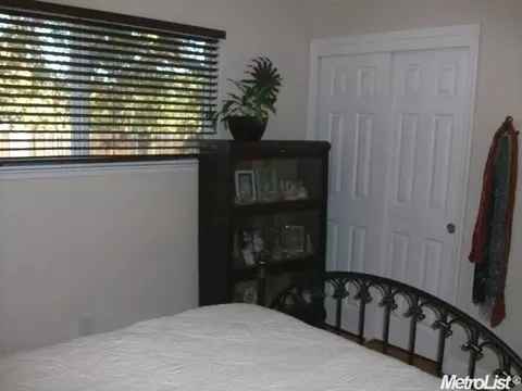 6831 Grant Ave, Carmichael, CA 95608 photo 17
