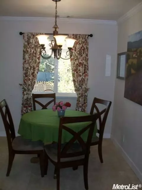 6831 Grant Ave, Carmichael, CA 95608 photo 10