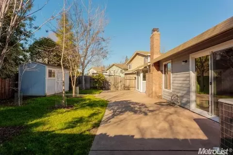 8221 Pinefield Dr, Antelope, CA 95843 photo 20