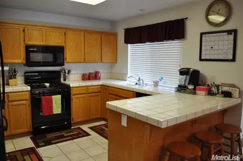 1060 Button Ct, Turlock, CA 95382 photo 11