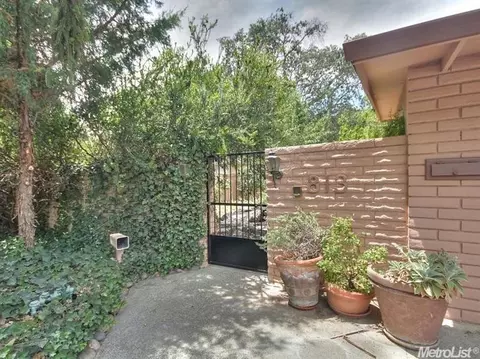 813 Edgebrook Dr, Modesto, CA 95354 photo 3
