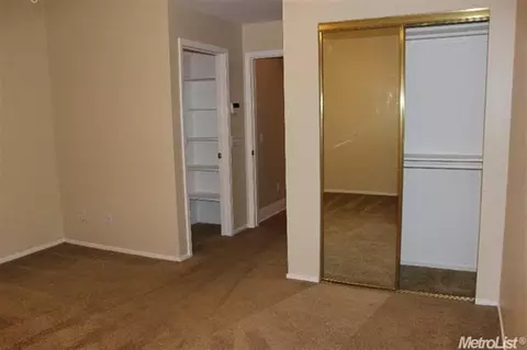 8642 Mullein Ct, Antelope, CA 95843 photo 11