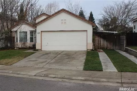 8642 Mullein Ct, Antelope, CA 95843 photo 2