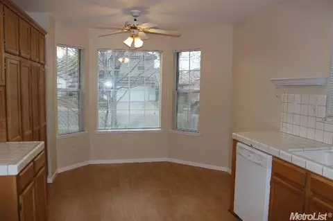 8642 Mullein Ct, Antelope, CA 95843 photo 4